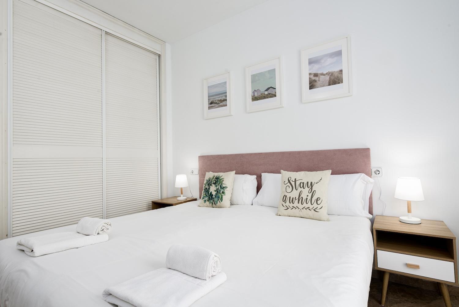 Apartemen Awesome Views And Walk To The Beach! Rdr316