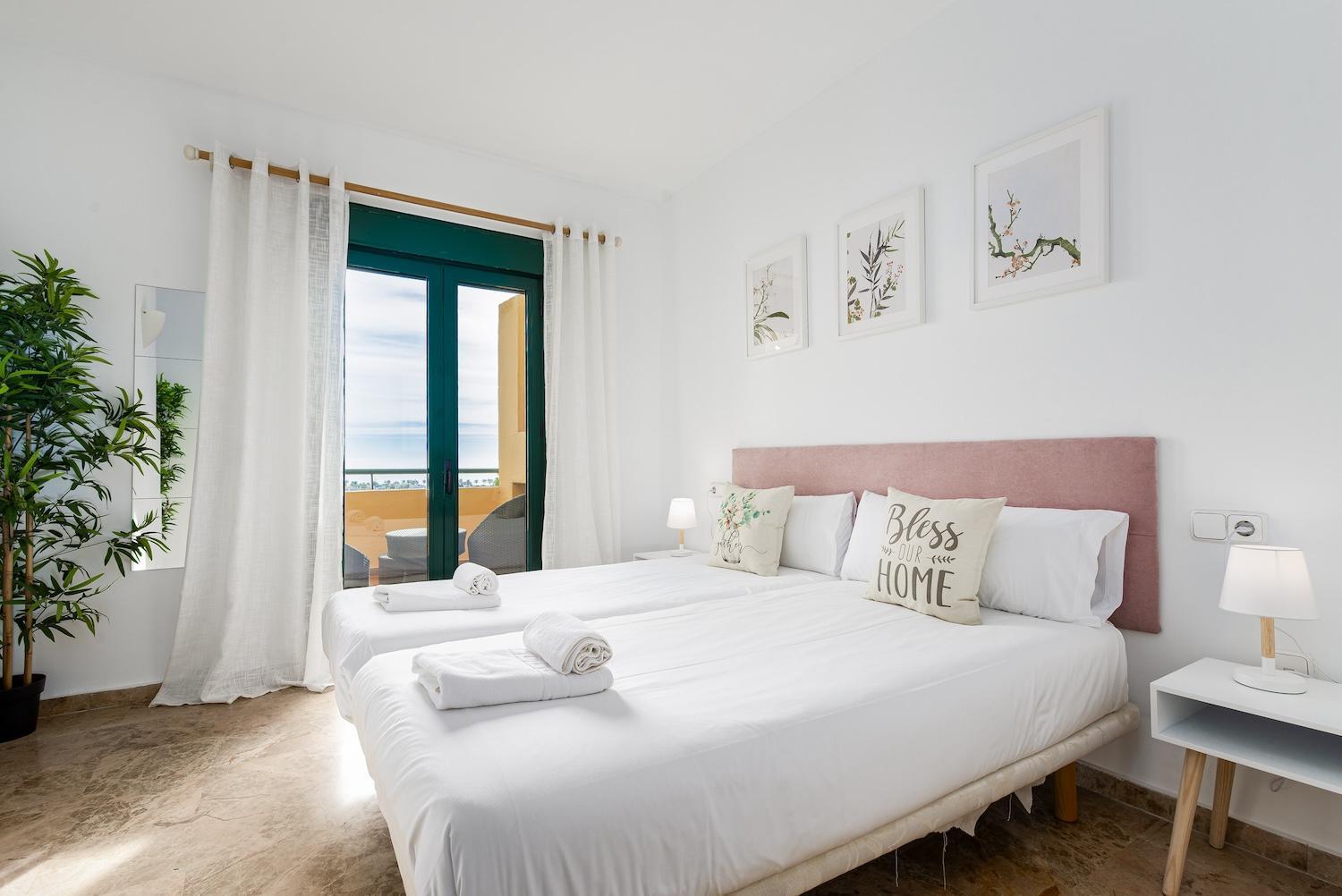 Awesome Views And Walk To The Beach! Rdr316 Apartemen Marbella